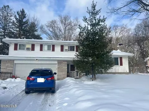 504 Chestnut St, Syracuse, NY 13212