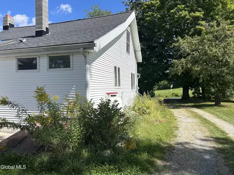 Exterior - 259 State Line Rd, Eagle Bridge, NY 12057 photo 2 of 14