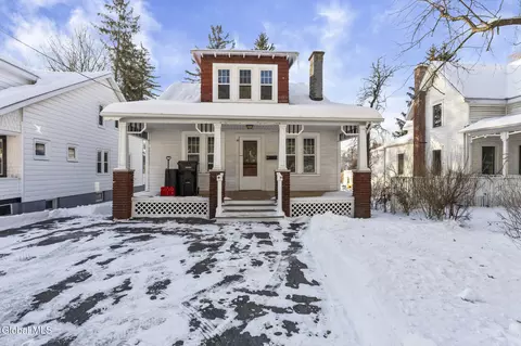 40 Brunswick Rd, Troy, NY 12180