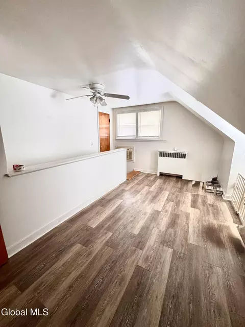 241 Sixteenth St, Schenectady, NY 12306 photo 10