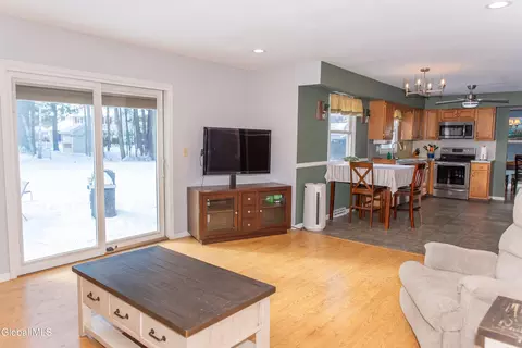 Other - 307 Debbie Dr, Schenectady, NY 12306 photo 1 of 9
