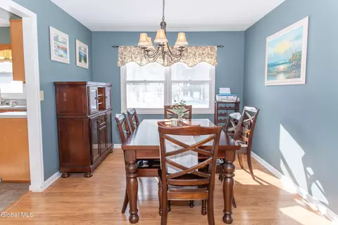 Dining - 307 Debbie Dr, Schenectady, NY 12306 photo 1 of 2