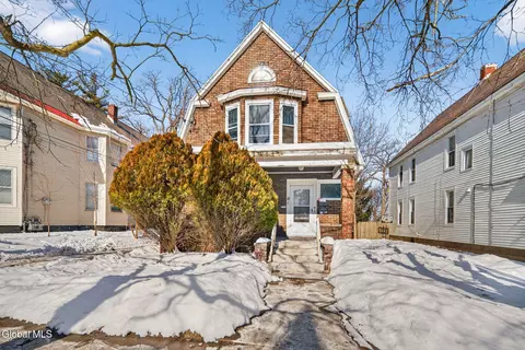 1617 Campbell Ave, Schenectady, NY 12306