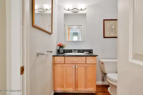 Bath - 159 1st St, Troy, NY 12180 photo 1 of 6