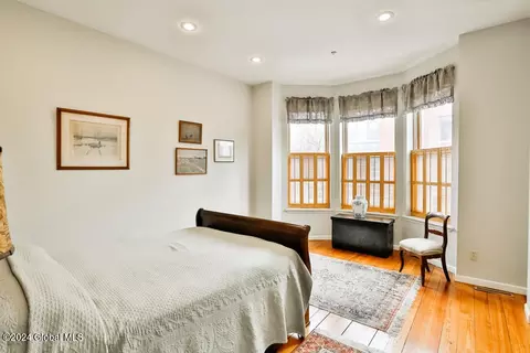 Bedroom - 159 1st St, Troy, NY 12180 photo 1 of 8