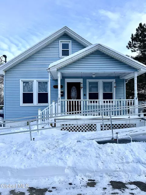 36 Garfield Ave, Schenectady, NY 12304