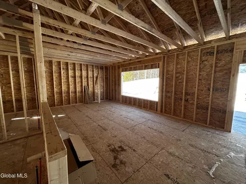 2023 Philomena Dr, Schenectady, NY 12303 photo 6