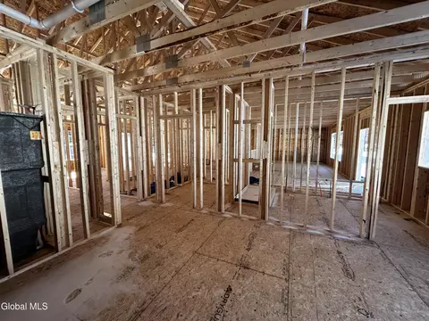 2023 Philomena Dr, Schenectady, NY 12303 photo 5
