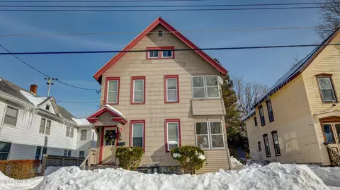 40 Temple St, Gloversville, NY 12078