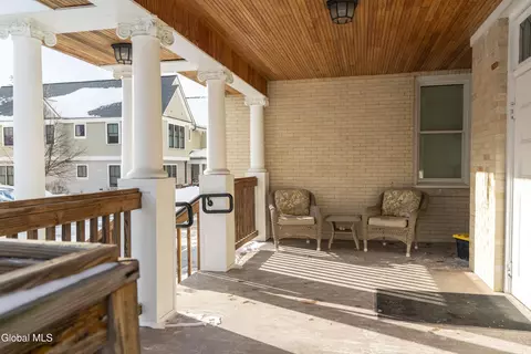 48 Union Ave #3, Saratoga Springs, NY 12866