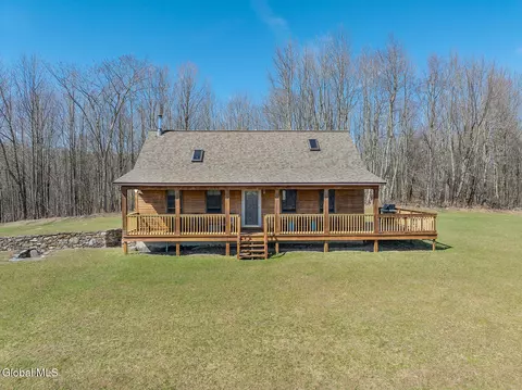 1267 Patterson Hill Rd, Salem, NY 12865