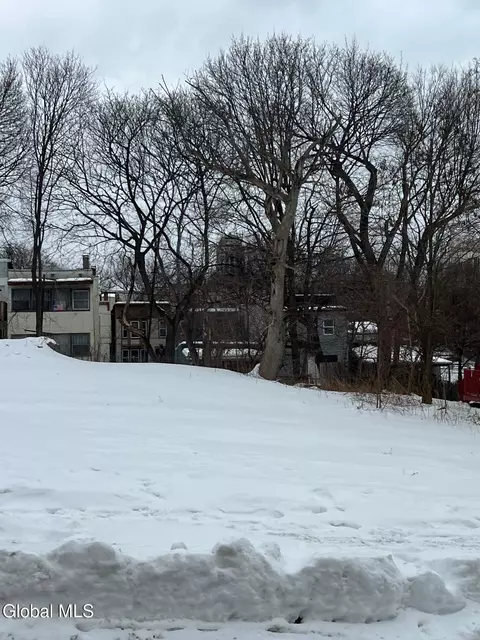 233 Park Ave, Albany, NY 12202