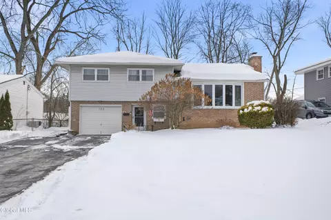 123 Daytona Ave, Albany, NY 12203
