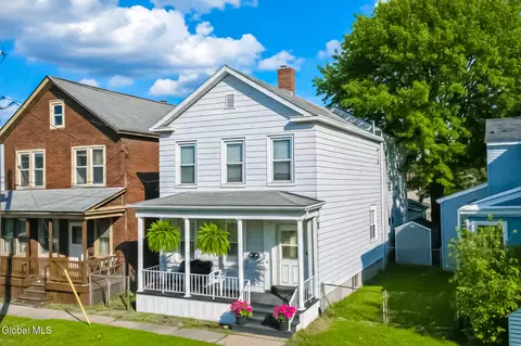 45 2nd Ave, Rensselaer, NY 12144
