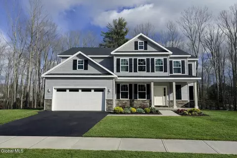 3 Balsam Ct, Ballston Lake, NY 12019