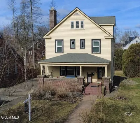 1593 Randolph Rd, Schenectady, NY 12308