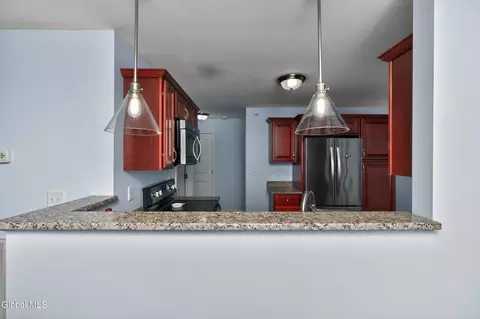 Kitchen - 44 Kendall Dr, Delmar, NY 12054 photo 1 of 2