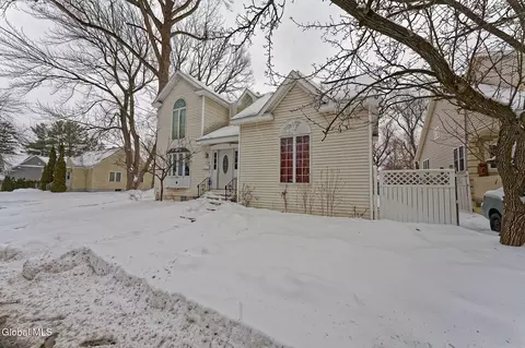 Exterior - 159 Lorraine Ave, Schenectady, NY 12304 photo 3 of 6
