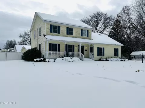 40 Pearl St, Hudson Falls, NY 12839