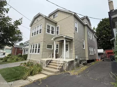 287 Myrtle Ave, Albany, NY 12208
