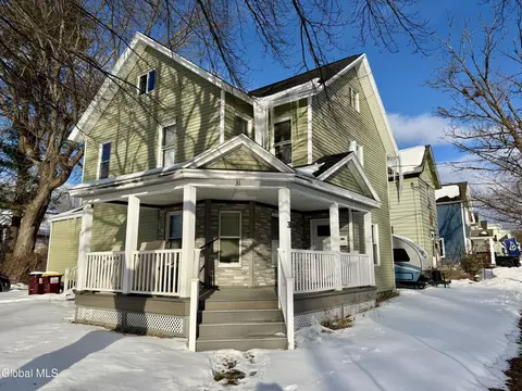 31 Parry St, Hudson Falls, NY 12839