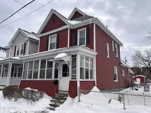 1925 8th Ave, Watervliet, NY 12189