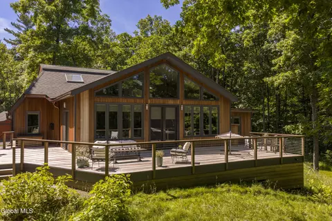 119 Fern Hill Rd, Ghent, NY 12075