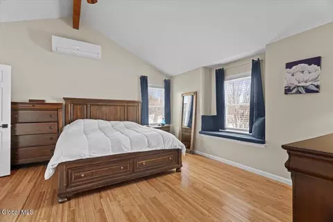 Bedroom - 23 Fox Knoll Way, Hampton, NY 12837 photo 3 of 6