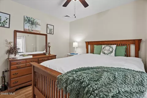 Bedroom - 23 Fox Knoll Way, Hampton, NY 12837 photo 2 of 6