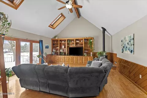 Living - 23 Fox Knoll Way, Hampton, NY 12837 photo 1 of 3
