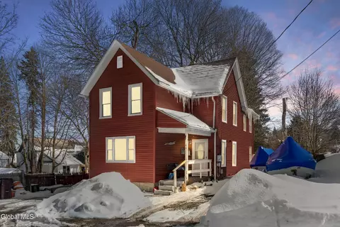 108 Yale St, Gloversville, NY 12078