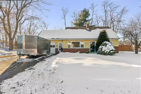 991 Obrien Ave, Schenectady, NY 12303
