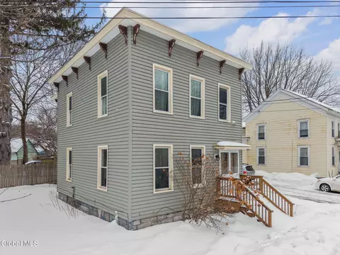 106 Grove St, Middleburgh, NY 12122