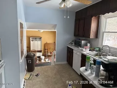 Entry Way - 3131 Spawn Rd, Schenectady, NY 12303 photo 1 of 1