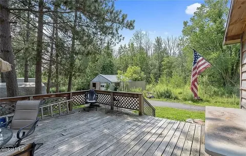 Exterior - 423 County Route 51a, Oswego, NY 13126 photo 3 of 5