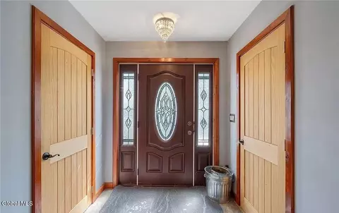 Entry Way - 423 County Route 51a, Oswego, NY 13126 photo 1 of 4