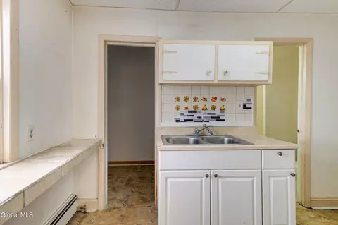 Kitchen - 609 Mcclellan St, Schenectady, NY 12304 photo 5 of 11
