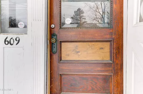 Entry Way - 609 Mcclellan St, Schenectady, NY 12304 photo 1 of 9