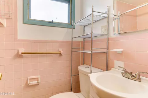 Bath - 609 Mcclellan St, Schenectady, NY 12304 photo 4 of 8