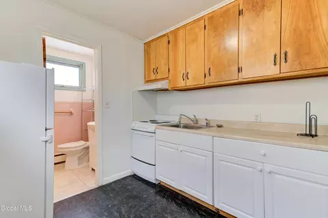 Kitchen - 609 Mcclellan St, Schenectady, NY 12304 photo 6 of 11