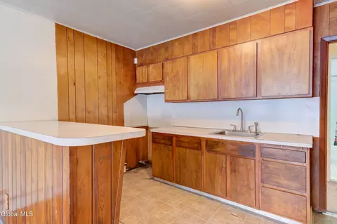 Kitchen - 609 Mcclellan St, Schenectady, NY 12304 photo 1 of 11