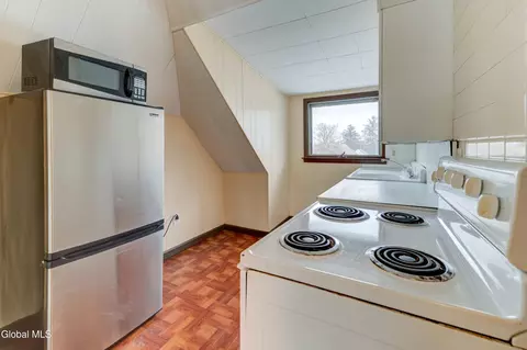 Kitchen - 609 Mcclellan St, Schenectady, NY 12304 photo 11 of 11