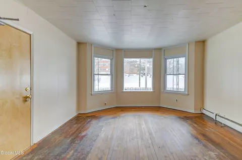 Living - 609 Mcclellan St, Schenectady, NY 12304 photo 1 of 7