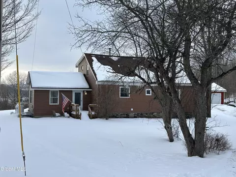 173 Quarry Rd, Salem, NY 12865