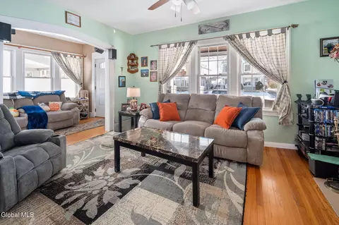 Living - 1149 Sumner Ave, Schenectady, NY 12309 photo 2 of 3