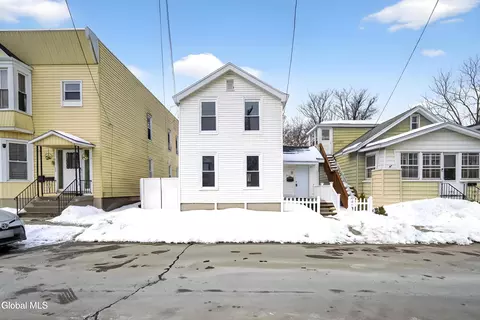 2321 10th Ave, Watervliet, NY 12189