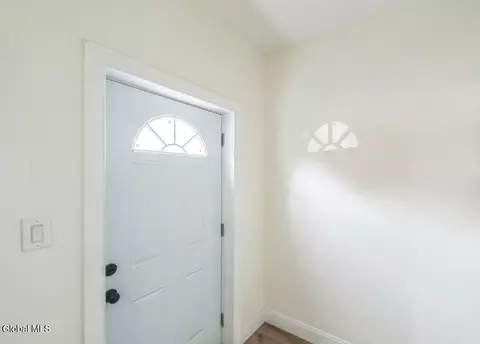 747 Eastern Ave, Schenectady, NY 12308 photo 24
