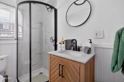 Bath - 107 4th St, Saratoga Springs, NY 12866 photo 1 of 2