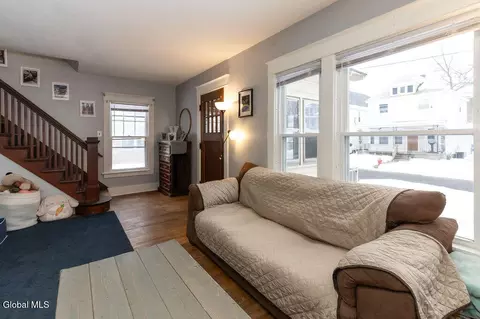 417 Cora St, Schenectady, NY 12306 photo 7