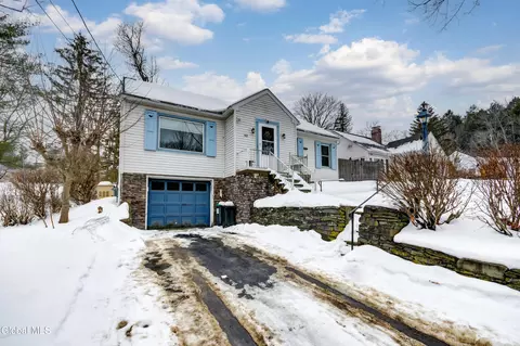 43 Ridge Rd, Canajoharie, NY 13317